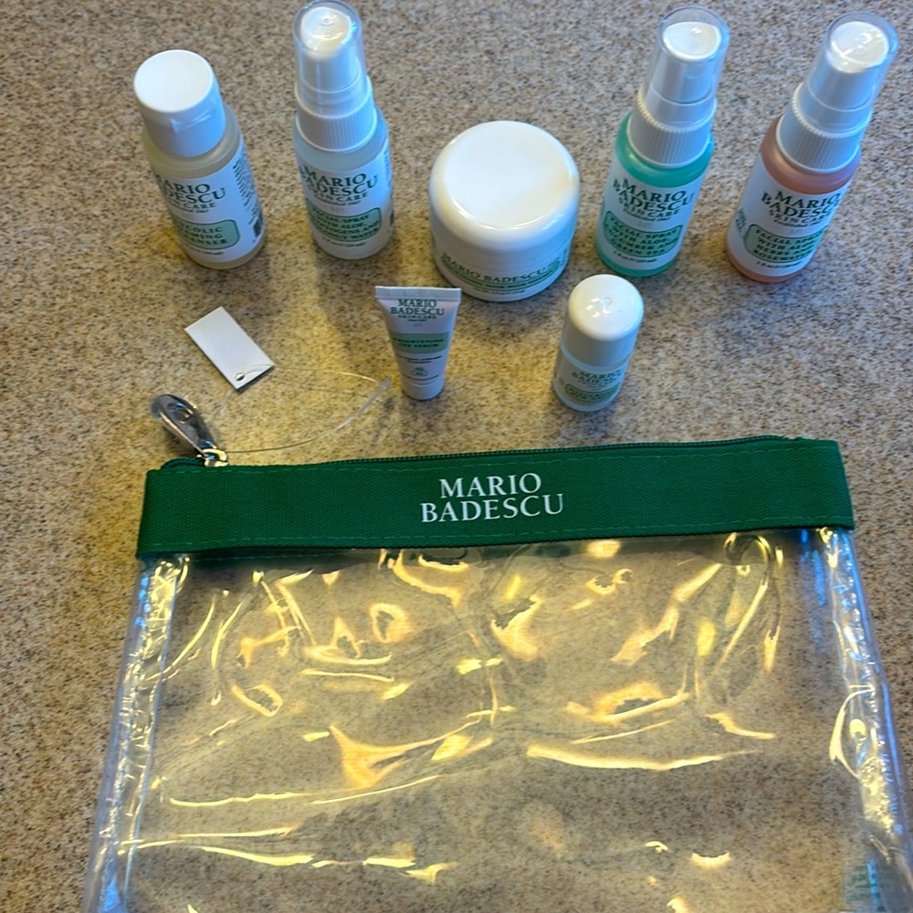 MARIO BADESCU (7) skincare items plus cosmetic case NEW